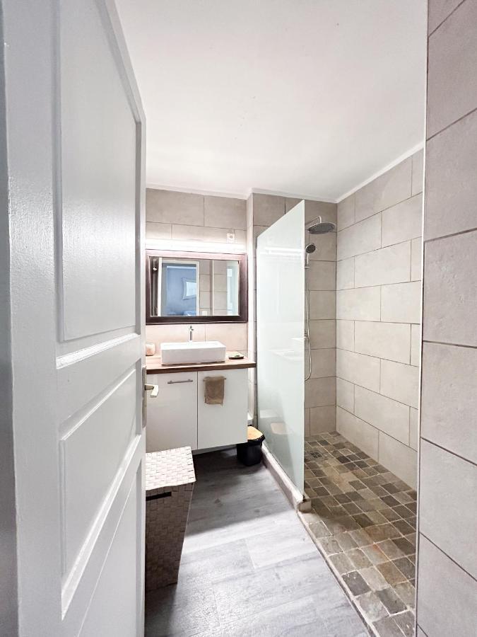 Appartement Moderne A La Marina Du Gosier Le Gosier  Buitenkant foto